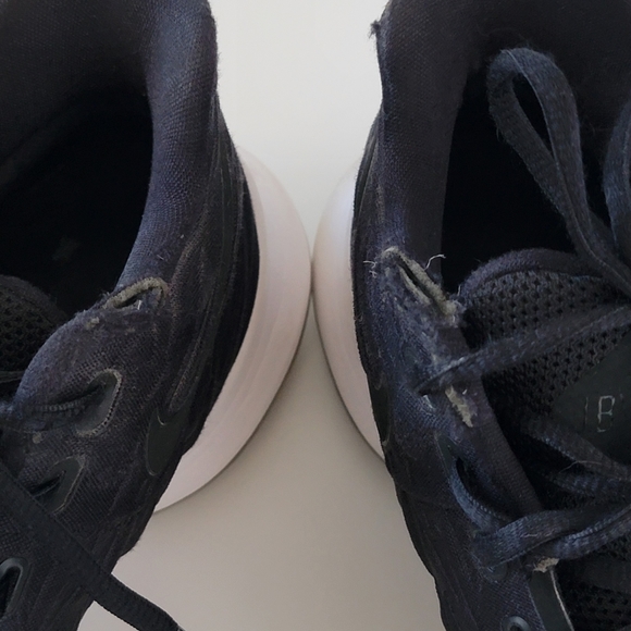 Nike Kyrie 3Black Multi-Color 852395-009 (Men's size 11) - Picture 3 of 6